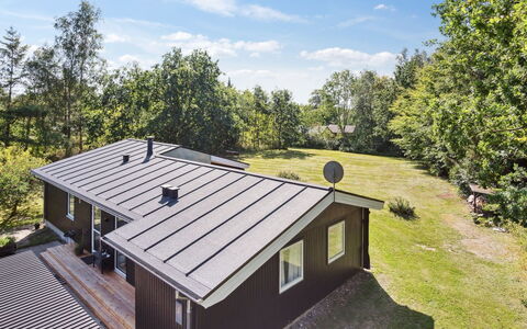 Teodora - 450M from the Sea: Architettura, Tetto, Casa, Materiale Composito, Illuminazione Diurna, Raccordo, Driveway
