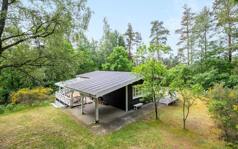 Belenda: Piscina, Mobili Da Esterno, Mobilia, Ricorrere, Flagstone, Eco Hotel, Shade, Sedia, Tempo Libero, Estate