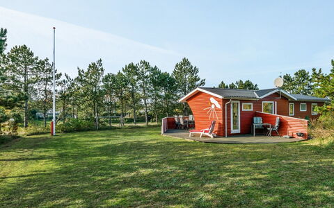 Hilleborg - 100M from the Sea: Casa, Casa, Zona Residenziale, Tetto, Villetta, Lotto, Estate, Cortile, Giardino, Raccordo