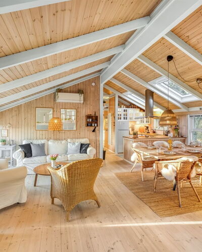 Berenice - 250M from the Sea