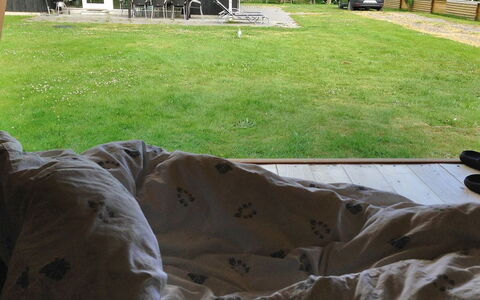 Elni - 900M from the Sea: Legna, Mobilia, Prato, Biancheria, Backyard, Giardino, Latifoglie, Bedding, Shade, Camera Da Letto