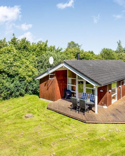 Thorketil - 1.1Km from the Sea