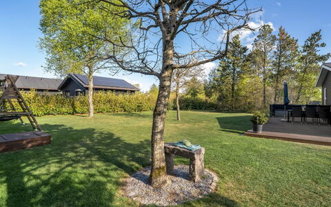 Meline - 350M from the Sea: Tetto, Casa, Casa, Villetta, Raccordo, Estate, Driveway, Edifici Giardino, Cortile, Capannone