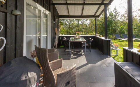 Ditleif - 400M from the Sea: Legna, Color Legno, Plank, Latifoglie, Villetta, Deck, Raccordo, Shade, Pavimento In Legno, Edifici Giardino