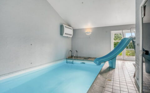 Karstina - 1Km from the Sea: Piscina, Materiale Composito, Ricorrere, Tempo Libero, Hotel, Design, Centro Ricreativo, Eco Hotel, Illuminazione Diurna, Idraulico Fixture