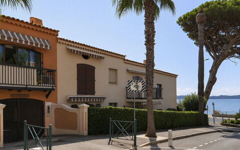 Sainte Maxime 150: Corpo D'Acqua, Costa, Orizzonte, Estate, Riva, Costiera E Morfologie Oceanic, Spiaggia, Mare, Paesaggio, Sabbia