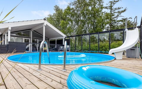Herta - 700M from the Sea: Legna, Casa, Portico, Deck, Latifoglie, Tetto, Color Legno, Pavimento In Legno, Eco Hotel