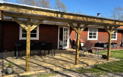 Tian - from the Sea: Legna, Casa, Portico, Deck, Latifoglie, Tetto, Color Legno, Pavimento In Legno, Eco Hotel