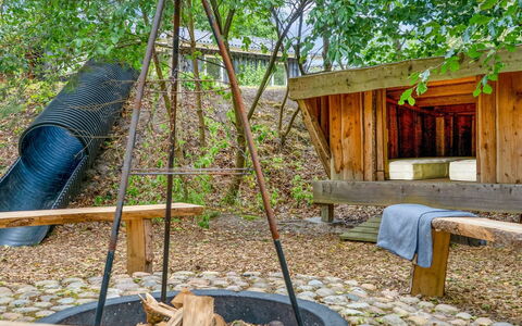 Adam - from the Sea: Legna, Giardino, Backyard, Materiali Naturali, Latifoglie, Plank, Color Legno, Struttura Esterna, Legname
