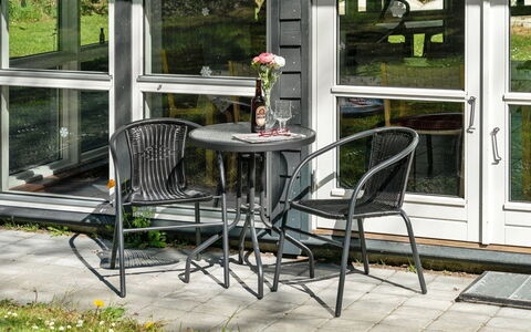 Marlien - 1Km to the Fjord: Blu, Arbusto, Villetta, Groundcover, Giardino, Estate, Shade, Landscaping, Agriturismo, Eco Hotel