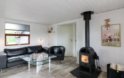 Grubbe - 600M from the Sea