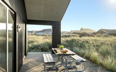 Fannie - 250M from the Sea: Erba, Pascolo, Paesaggio, Ecoregione, Plain, Comunita 'Impianto, Lotto, Mobili Da Esterno, Prateria, Shrubland