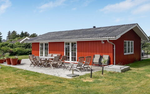Ava - 1Km from the Sea: Legna, Casa, Portico, Deck, Latifoglie, Tetto, Color Legno, Pavimento In Legno, Eco Hotel