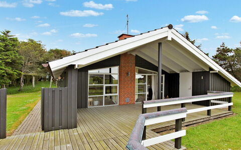 Andersen - 827M from the Sea