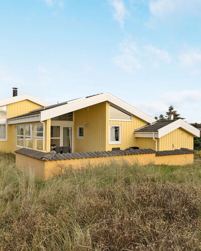 Thorir - 542M from the Sea