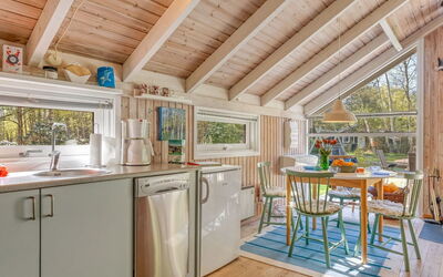 Snari - 400M from the Sea