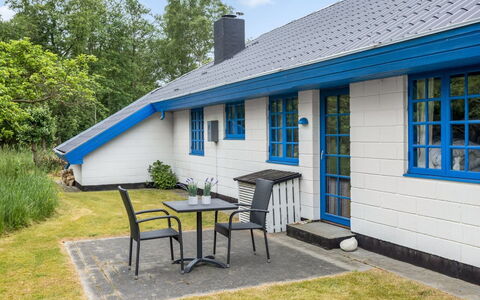 Ema - 5Km from the Sea: Legna, Casa, Portico, Deck, Latifoglie, Tetto, Color Legno, Pavimento In Legno, Eco Hotel