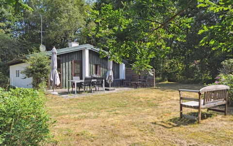 Matta - 800M from the Sea: Legna, Casa, Portico, Deck, Latifoglie, Tetto, Color Legno, Pavimento In Legno, Eco Hotel