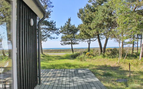 Hatem - 200M from the Sea: Legna, Casa, Portico, Deck, Latifoglie, Tetto, Color Legno, Pavimento In Legno, Eco Hotel