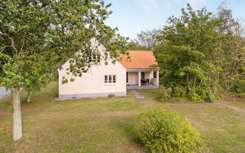 Hildegunn - 200M from the Sea: Legna, Casa, Portico, Deck, Latifoglie, Tetto, Color Legno, Pavimento In Legno, Eco Hotel