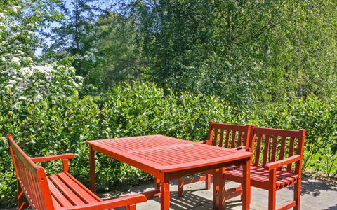 Hartvig - 800M from the Sea: Legna, Casa, Portico, Deck, Latifoglie, Tetto, Color Legno, Pavimento In Legno, Eco Hotel