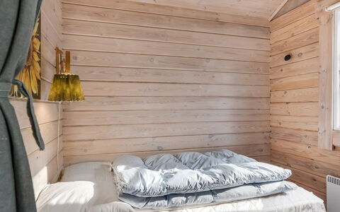 Tanas - 2Km from the Sea: Legna, Camera Da Letto, Mobilia, Letto, Lenzuolo, Biancheria, Pavimento, Bedding, Latifoglie, Camera