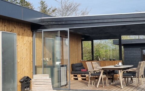Lefke - 400M to the Fjord: Architettura, Tetto, Casa, Materiale Composito, Illuminazione Diurna, Raccordo, Driveway