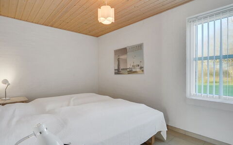 Fengur - 330M from the Sea: Parete, Legna, Soffitto, Pavimentazione, Interior Design, Pavimento, Camera Da Letto, Illuminazione, Camera, Letto