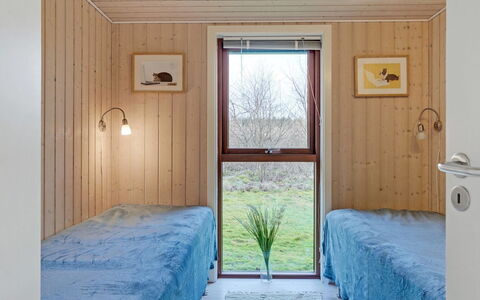 Swarte - 30Km from the Sea: Legna, Camera Da Letto, Soffitto, Pavimentazione, Pavimento, Interior Design, Letto, Camera, Lenzuolo, Bedding