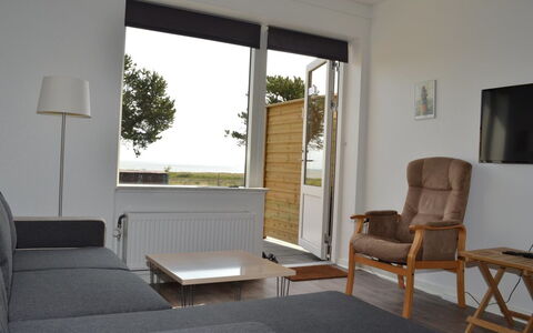 Aghnar - 5Km from the Sea: Mobilia, Interior Design, Pavimentazione, Legna, Pavimento, Soffitto, Pavimento In Legno, Sedia, Tavolo, Illuminazione