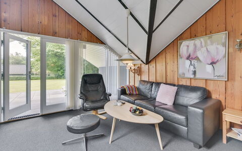 Leonard - 30Km from the Sea: Interior Design, Soffitto, Soggiorno, Camera, Latifoglie, Sedia, Attico, Loft, Divano
