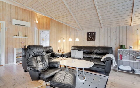 Lisel - 25Km from the Sea: Villetta, Capannone, Capanna, Agriturismo, Prateria, Baracca, Fienile, Log Cabin, Edifici Giardino