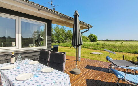 Hampus - 500M from the Sea: Architettura, Tetto, Casa, Materiale Composito, Illuminazione Diurna, Raccordo, Driveway