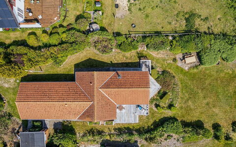 Brunman - 10M to the Fjord: Casa, Tetto, Paesaggio, Area Rurale, Casa, Villetta, Lotto, Plain, Estate, Villaggio