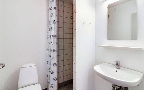 Arnulfuer: Tetto, Casa, Casa, Villetta, Porta, Raccordo, Deck, Portico, Plank, Latifoglie