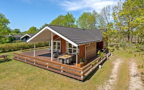 Ebbi - 36Km from the Sea: Villetta, Capannone, Capanna, Agriturismo, Prateria, Baracca, Fienile, Log Cabin, Edifici Giardino