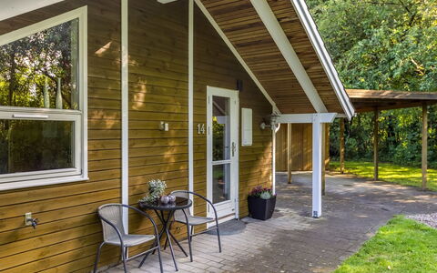 Kaare - 34.2Km from the Sea: Villetta, Capannone, Capanna, Agriturismo, Prateria, Baracca, Fienile, Log Cabin, Edifici Giardino