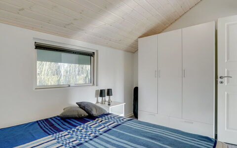 Ingward - 300M to the Fjord: Interior Design, Soffitto, Legna, Pavimentazione, Pavimento, Mobilia, Camera, Illuminazione, Camera Da Letto, Letto