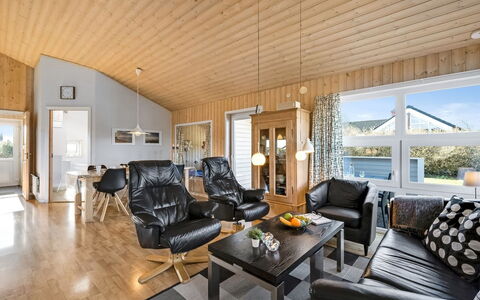 Ellis - 700M to the Fjord: Legna, Casa, Villetta, Soffitto, Congelamento, Latifoglie, Inverno, Log Cabin, Raccordo, Soggiorno