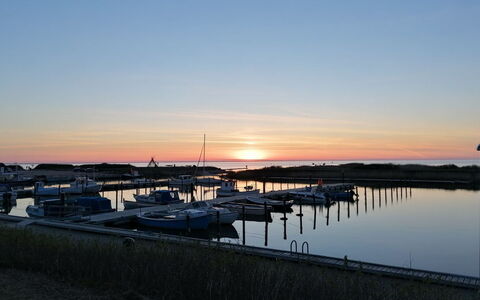 Heide - 750M to the Fjord: Cielo, Acqua, Risorse Idriche, Corpo D'Acqua, Barca, Crepuscolo, Orizzonte, Afterglow, Moto D'Acqua, Tramonto