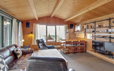 Graa: Tetto, Casa, Lotto, Casa, Villetta, Estate, Edifici Giardino, Shade, Log Cabin, Landscaping