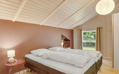 Sæby 670: Interior Design, Legna, Pavimento, Pavimentazione, Soffitto, Mobilia, Letto, Camera Da Letto, Tessile, Camera