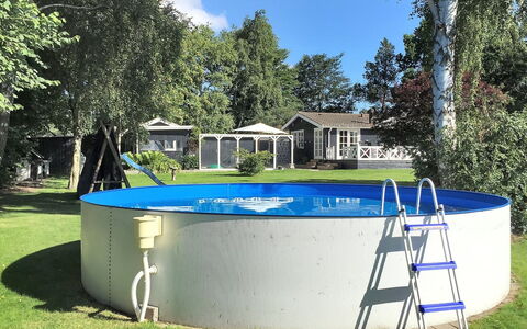 Jeip - 400M to the Fjord: Blu, Materiale Composito, Piscina, Tempo Libero, Giardino, Shade, Backyard, Landscaping, Prato, Cortile