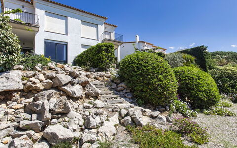 Port del Rei i: Pianta, Cielo, Proprietà, Comunita 'Impianto, Costruzione, Azzurro, Casa, Pendenza, Finestra, Vegetazione