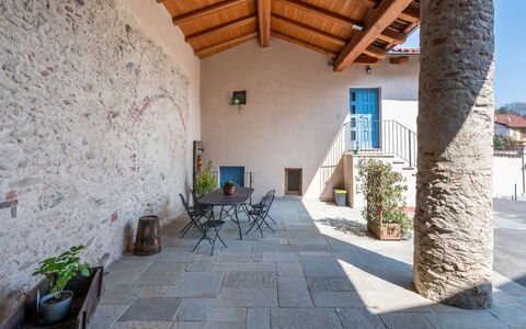 Da Marita: Pianta, Acqua, Cielo, Costruzione, Blu, Legna, Shade, Condominio, Tempo Libero, Immobiliare