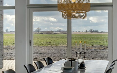 Thalie - 400M from the Sea: Blu, Arbusto, Villetta, Groundcover, Giardino, Estate, Shade, Landscaping, Agriturismo, Eco Hotel