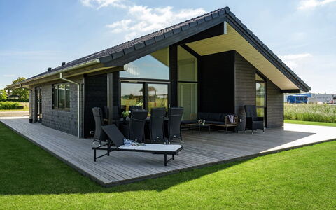 Thalie - 400M from the Sea: Blu, Arbusto, Villetta, Groundcover, Giardino, Estate, Shade, Landscaping, Agriturismo, Eco Hotel