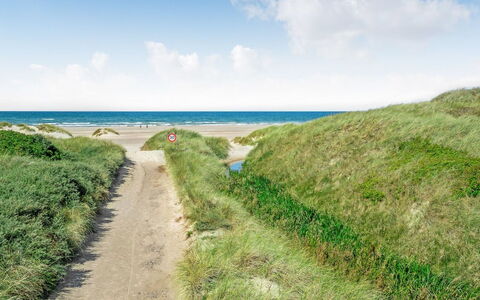 Ejvind - 100M from the Sea: Blu, Verde, Ambiente Naturale, Ecoregione, Costa, Orizzonte, Pascolo, Mare, Costiera E Morfologie Oceanic, Comunita 'Impianto