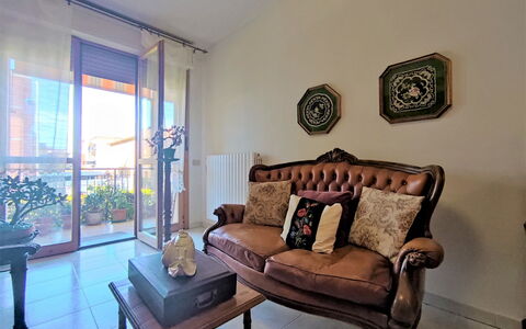 Casa Maccianti: Tavolo, Pianta, Nube, Cielo, Costruzione, Proprietà, Tavola, Sedia, Interior Design, Mobili Da Esterno