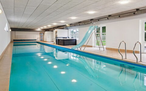 Saga: Pavimentazione, Pavimento, Soffitto, Piscina, Design, Ricorrere, Centro Ricreativo, Piastrella, Illuminazione Diurna, Hotel